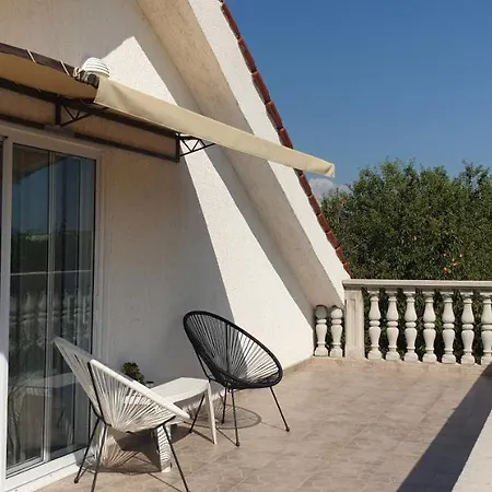 Gabriella House Holiday home *