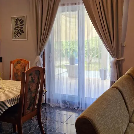 Holiday home Gabriella House